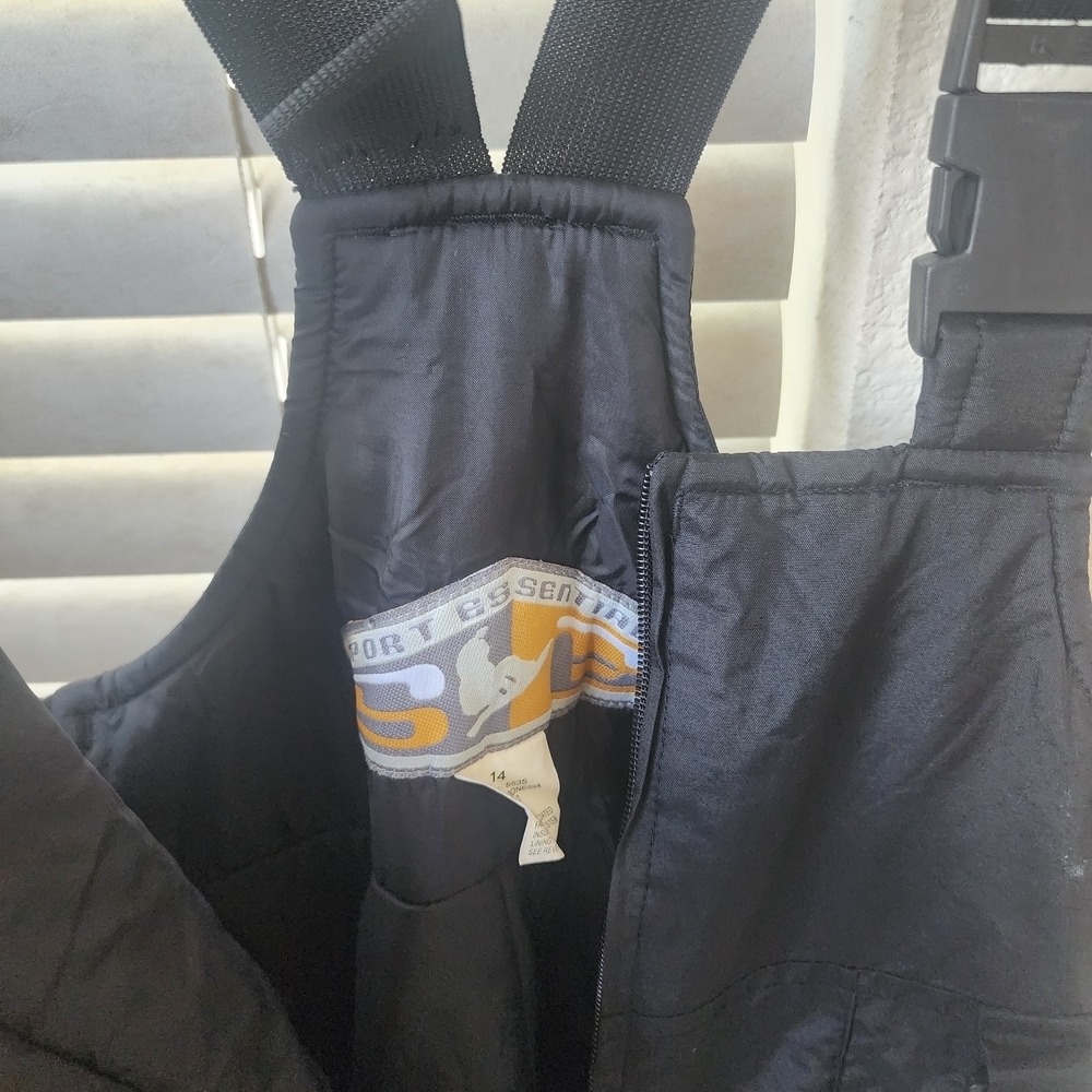 Sport Essentials Snow Jumpsuit Big Kid Unisex Size 14 Black - Picture 2 of 9